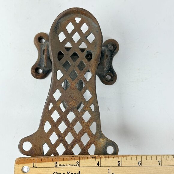 Vintage Cast Iron Machine Foot Pedal With Intricate Rustic Lattice Design - Picture 8 of 10